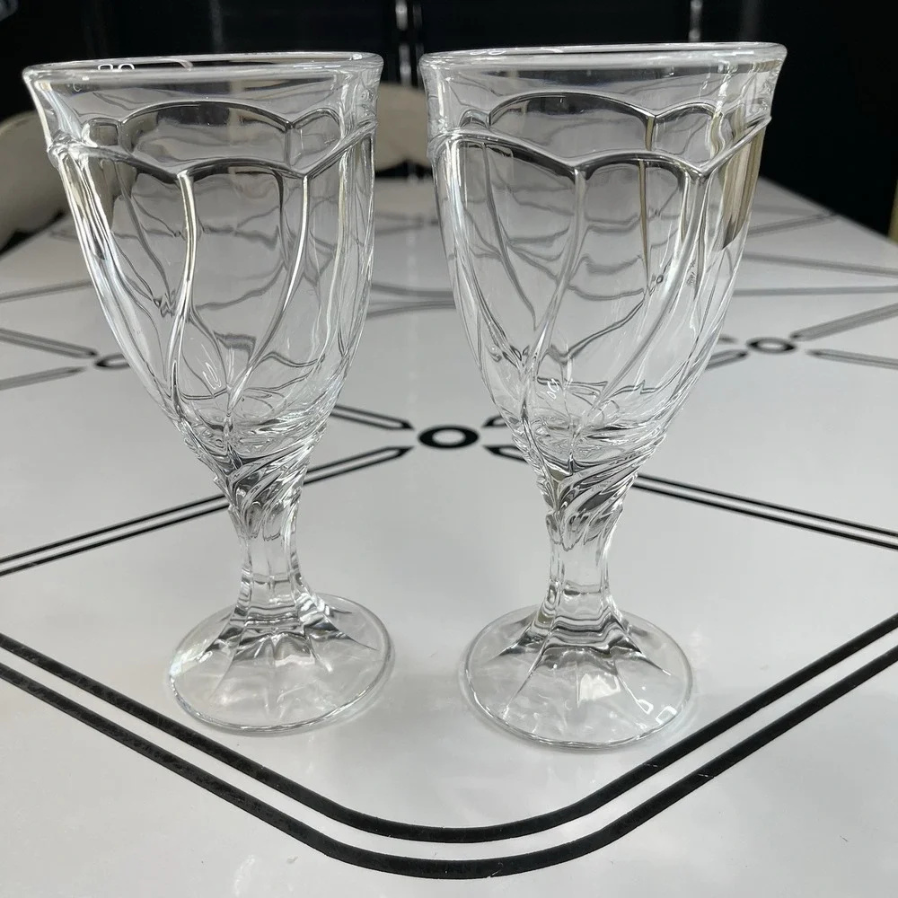 Noritake SWEET SWIRL Clear Wine Glasses / Goblets 6 3/4